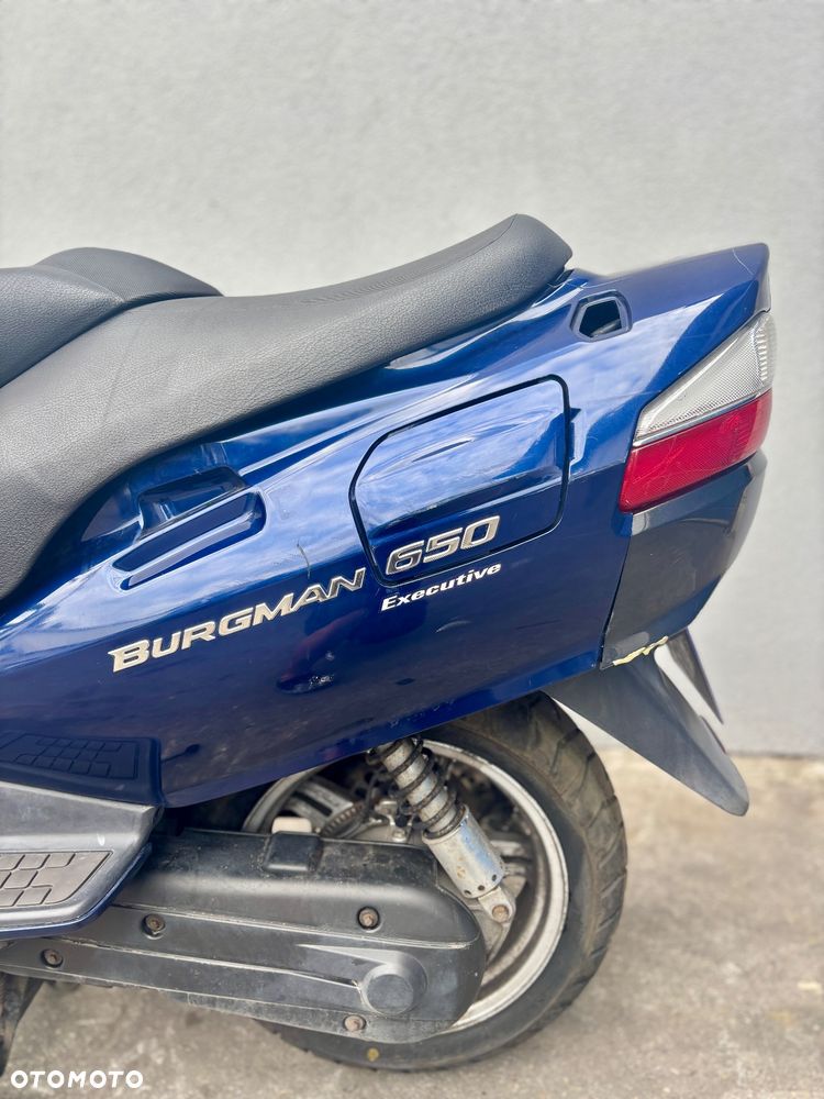 Suzuki Burgman - 12