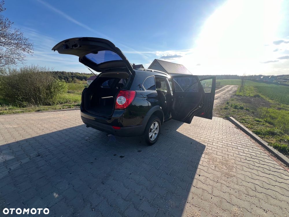 Chevrolet Captiva - 28