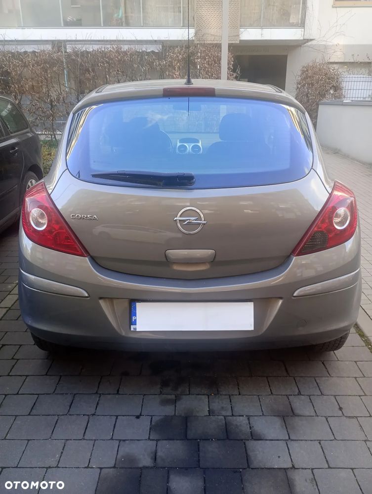 Opel Corsa - 4