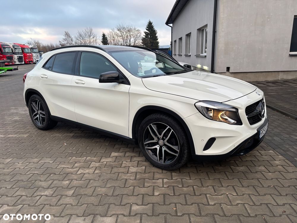 Mercedes-Benz GLA 200 (CDI) d - 5