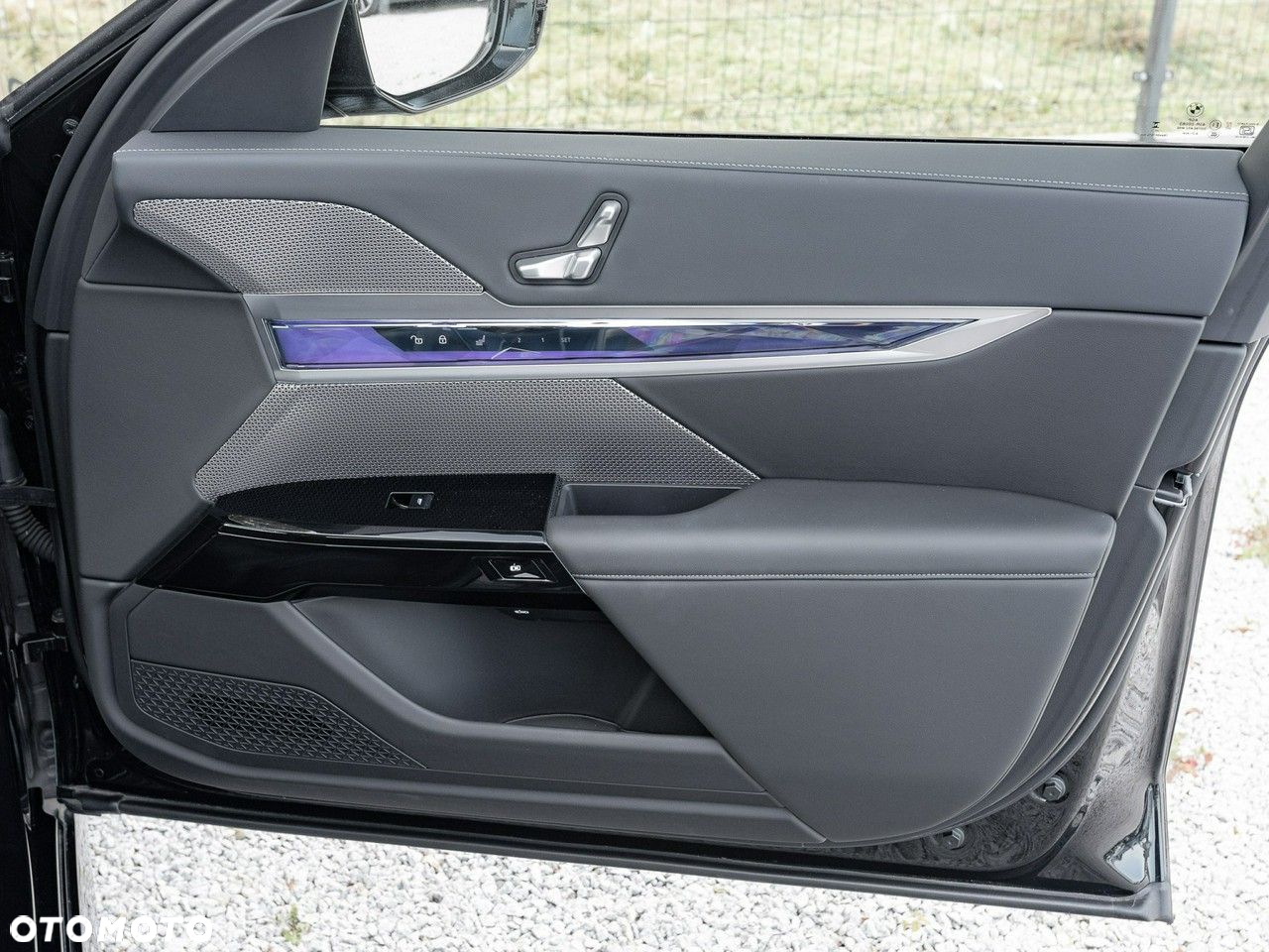 BMW Seria 7 - 31