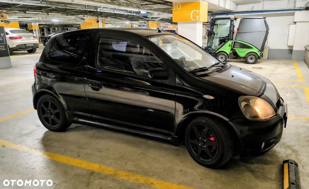 Toyota Yaris - 5