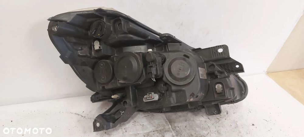 .  PRZOD PRZEDNIA LAMPA LEWA RENAULT CLIO 3 LIFT - 3