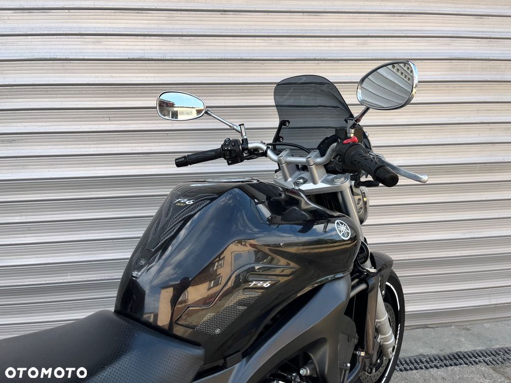 Yamaha FZ6 - 17