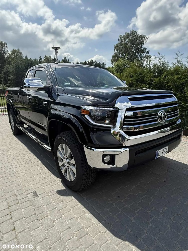 Toyota Tundra - 1