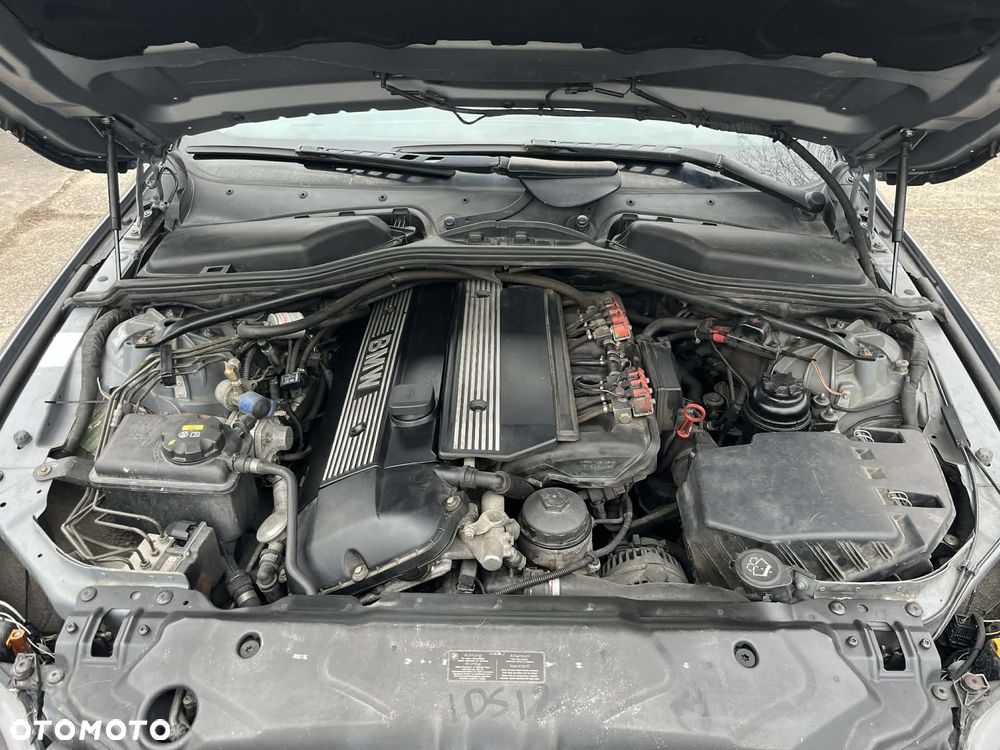 BMW Seria 5 520i - 21