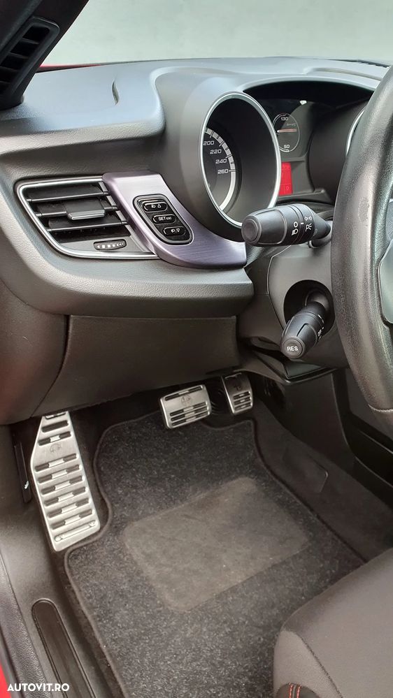 Alfa Romeo Giulietta 1.4 TB 16V Multiair TCT Turismo - 14