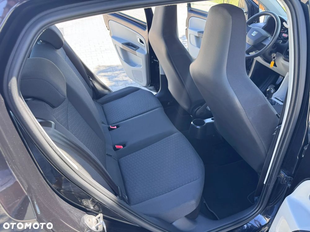 Seat Mii 1.0 Ecomotive by Cosmopolitan - 15