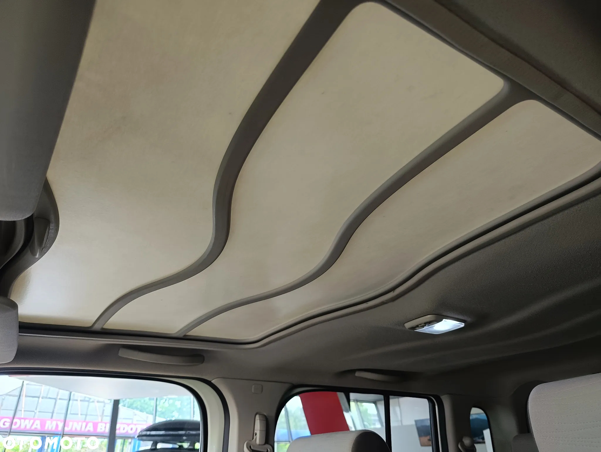 Nissan Cube 1.6 - 26