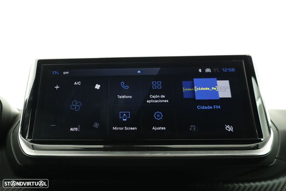 Peugeot e-2008 54 kWh Allure - 11