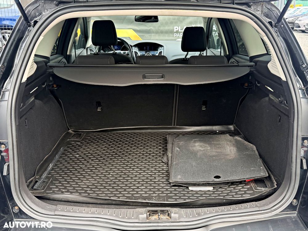 Ford Focus 1.6 TDCI DPF Titanium - 14