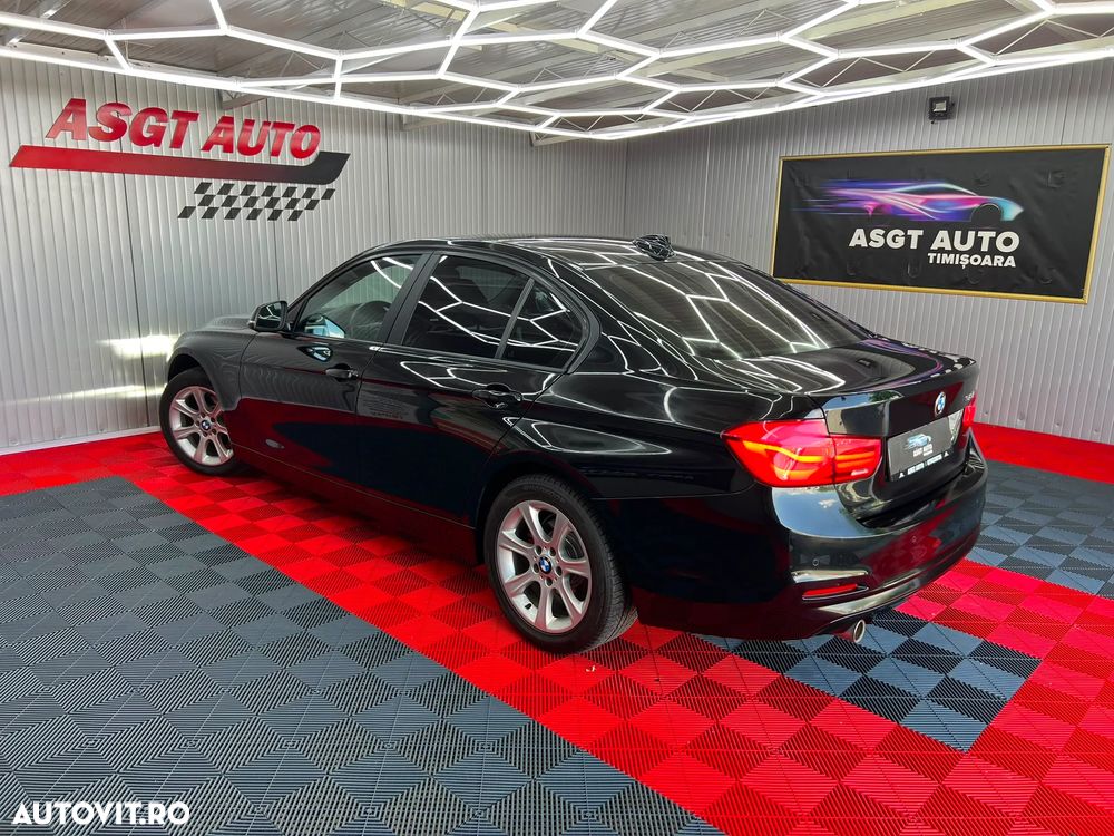 BMW Seria 3 318i Aut. - 6