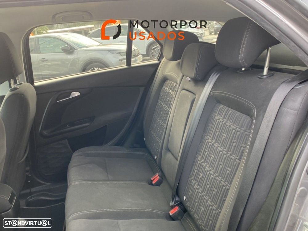 Fiat Tipo Station Wagon Cross 1.0 GSE T3 Cross - 9