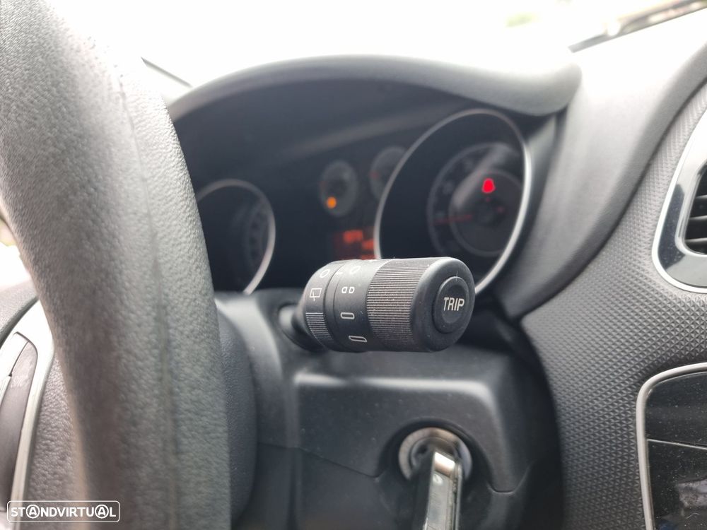 Fiat Punto 1.3 M-Jet Easy S&S - 16