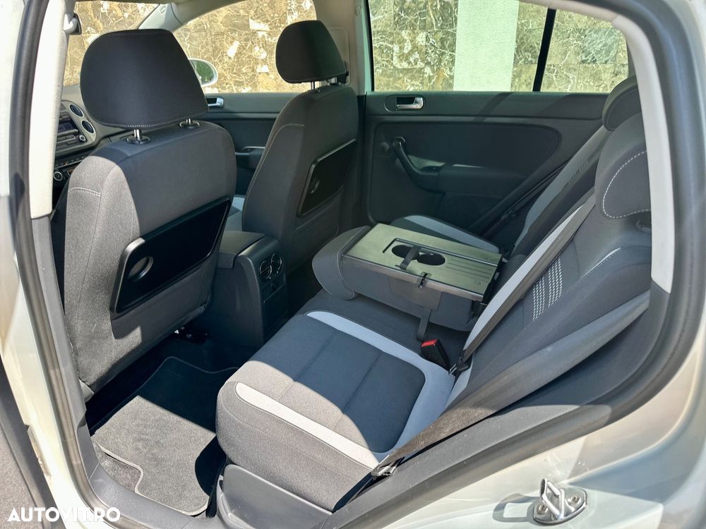Volkswagen Golf Plus 1.6 TDI DPF Life - 7