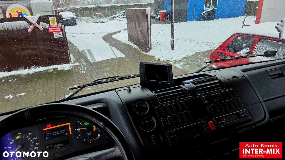 Mercedes-Benz ATEGO - 15