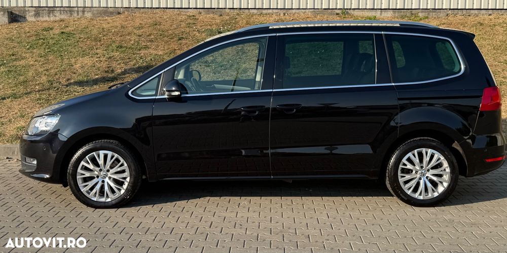 Volkswagen Sharan 2.0 TDI DSG BlueMotion Technology Highline - 29