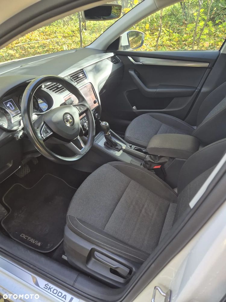 Skoda Octavia - 7