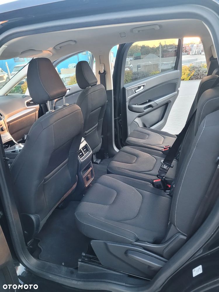 Ford S-Max 2.0 EcoBlue Titanium - 24