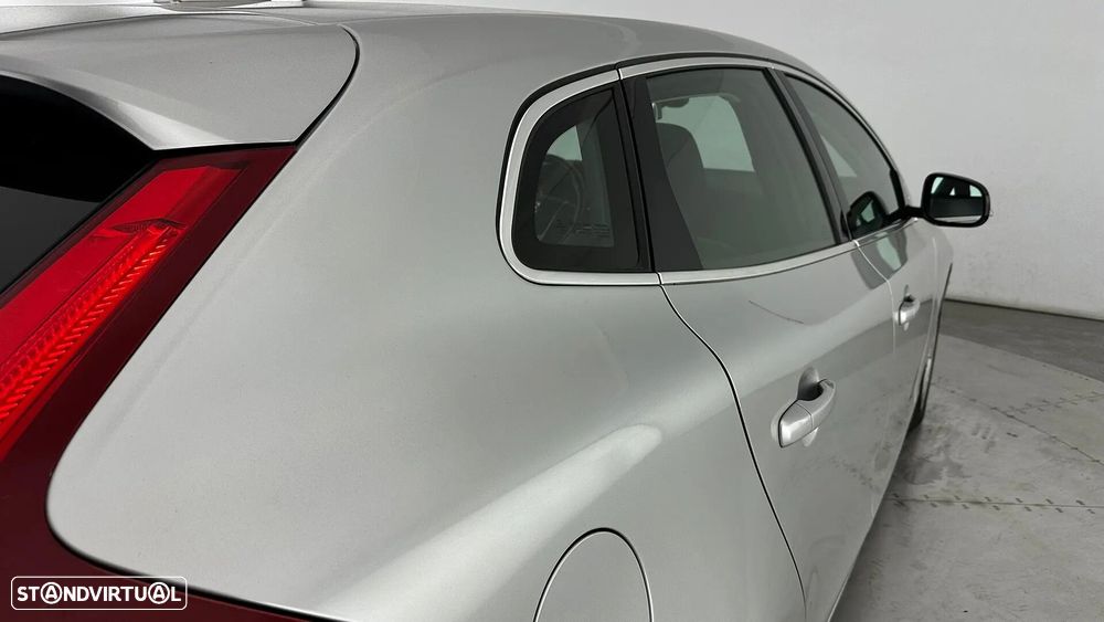 Volvo V40 1.6 D2 Eco Momentum - 15