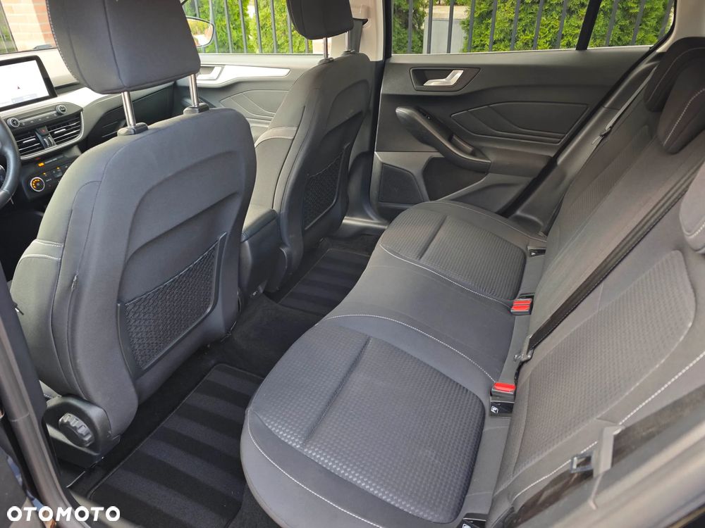 Ford Focus 2.0 TDCi Titanium ASS PowerShift - 13