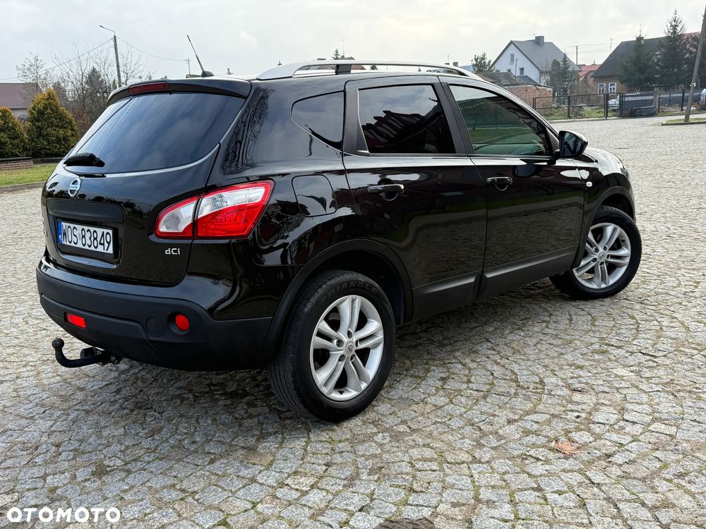 Nissan Qashqai 2.0 dCi 4x4 Tekna Premium - 2