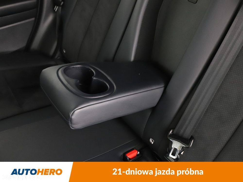 Mitsubishi Eclipse Cross - 38
