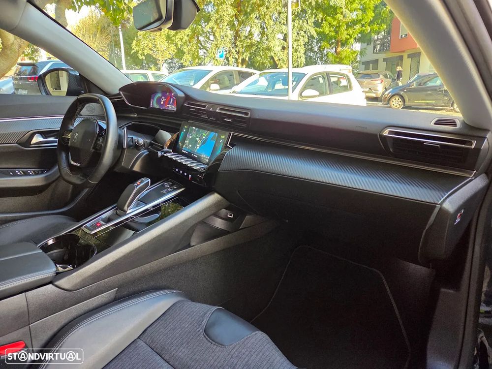 Peugeot 508 Hybrid 225 e-EAT8 Allure Pack - 17