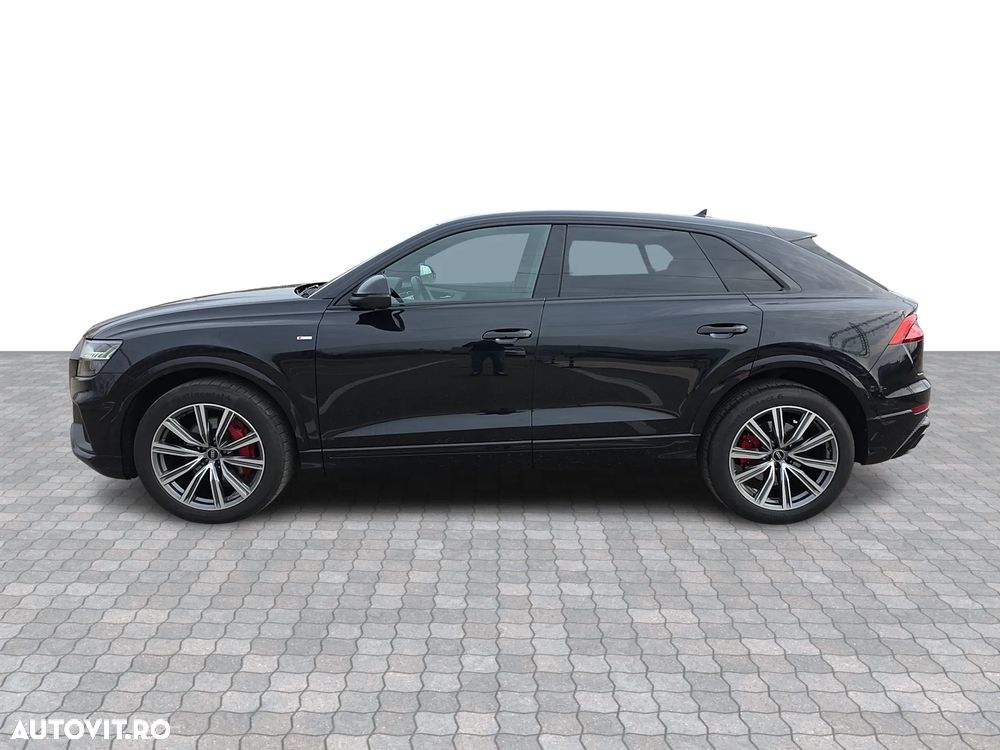 Audi Q8 - 2