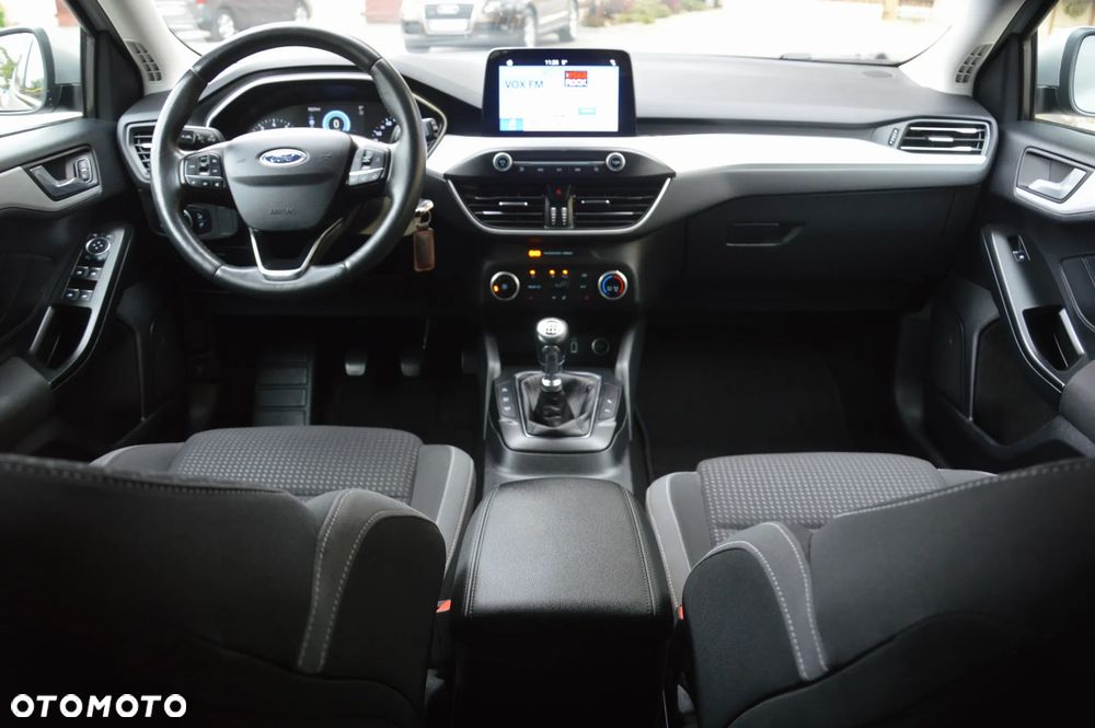 Ford Focus - 18