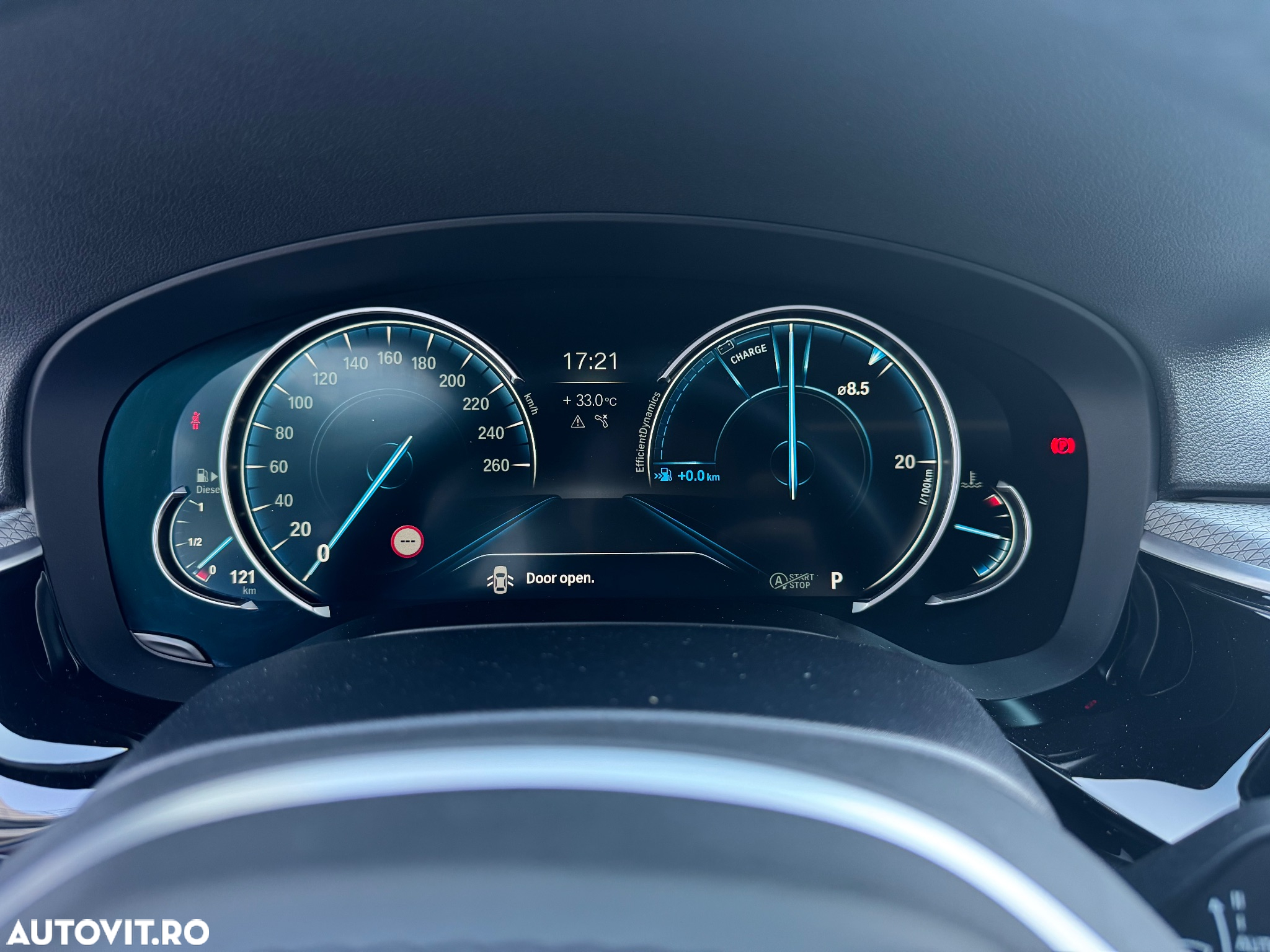 BMW Seria 5 530d xDrive Aut. - 25