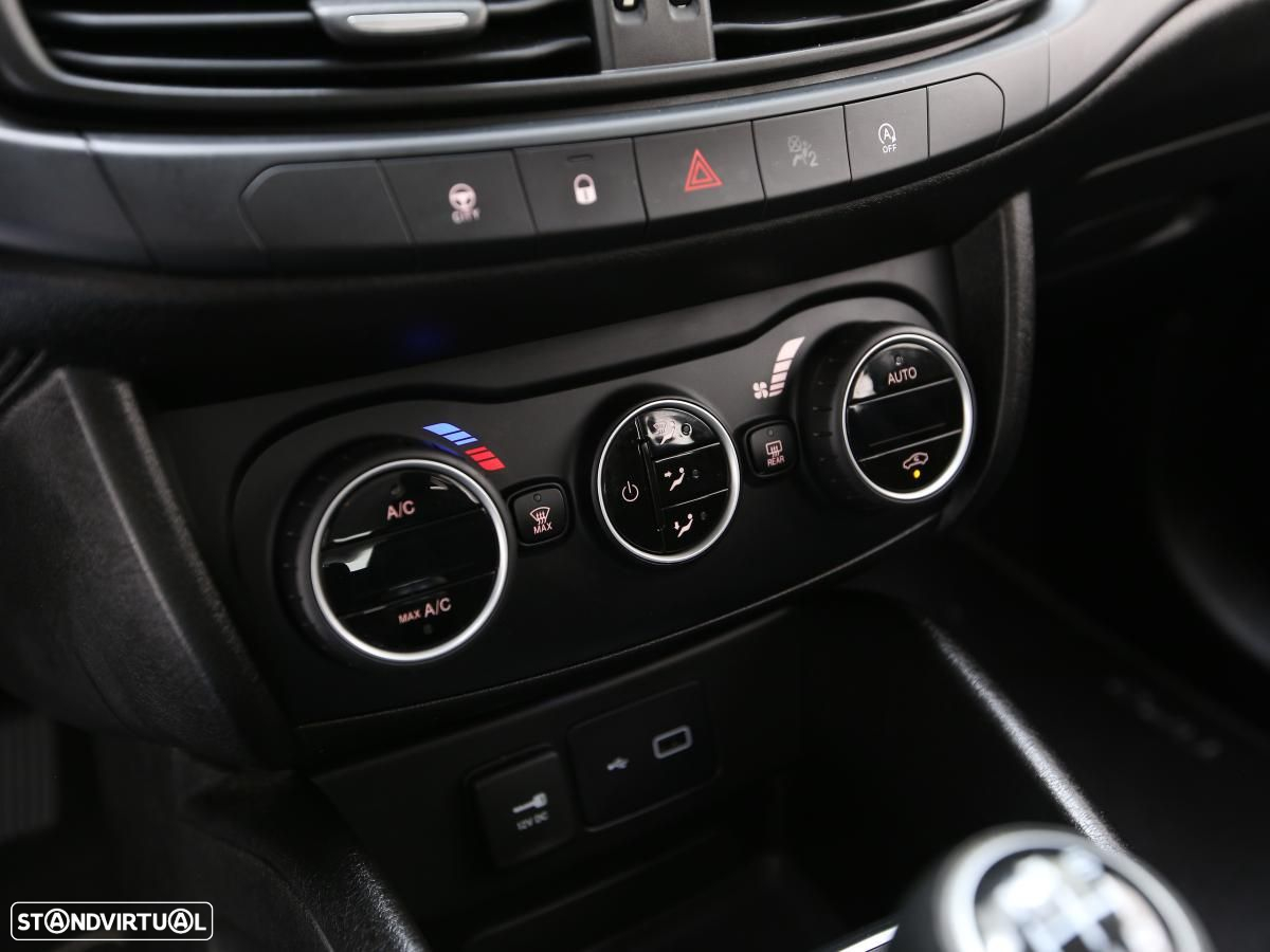 Fiat Tipo 1.3 M-Jet Lounge - 19