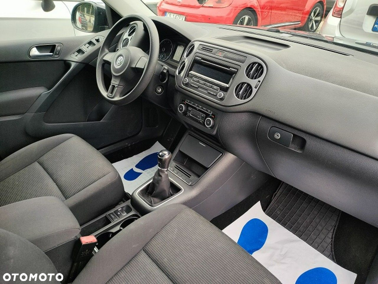 Volkswagen Tiguan - 10