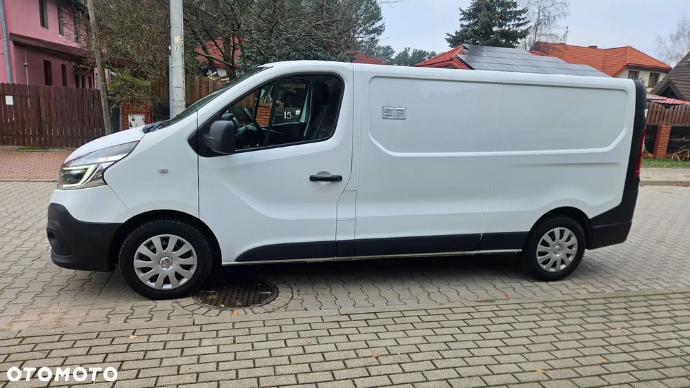 Renault TRAFIC - 1