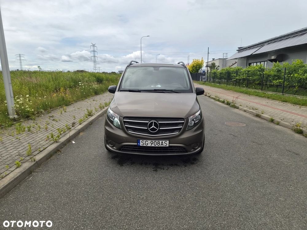 Mercedes-Benz Vito w447 - 12