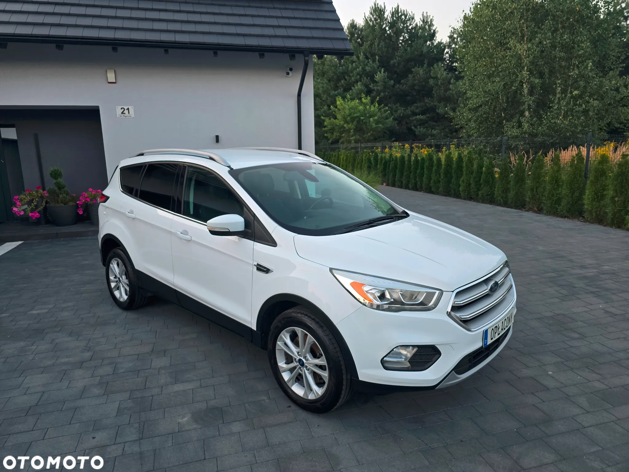Ford Kuga 2.0 TDCi FWD Titanium - 10