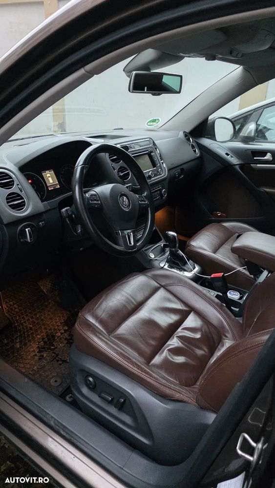 Volkswagen Tiguan 2.0 TDI DPF 4Motion BlueMotion Technology DSG Cup Sport & Style - 8