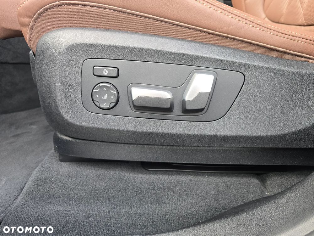 BMW X5 xDrive30d - 11