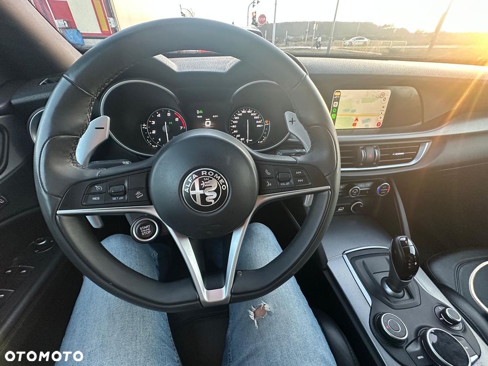 Alfa Romeo Stelvio 2.0 Turbo Executive Q4 - 12