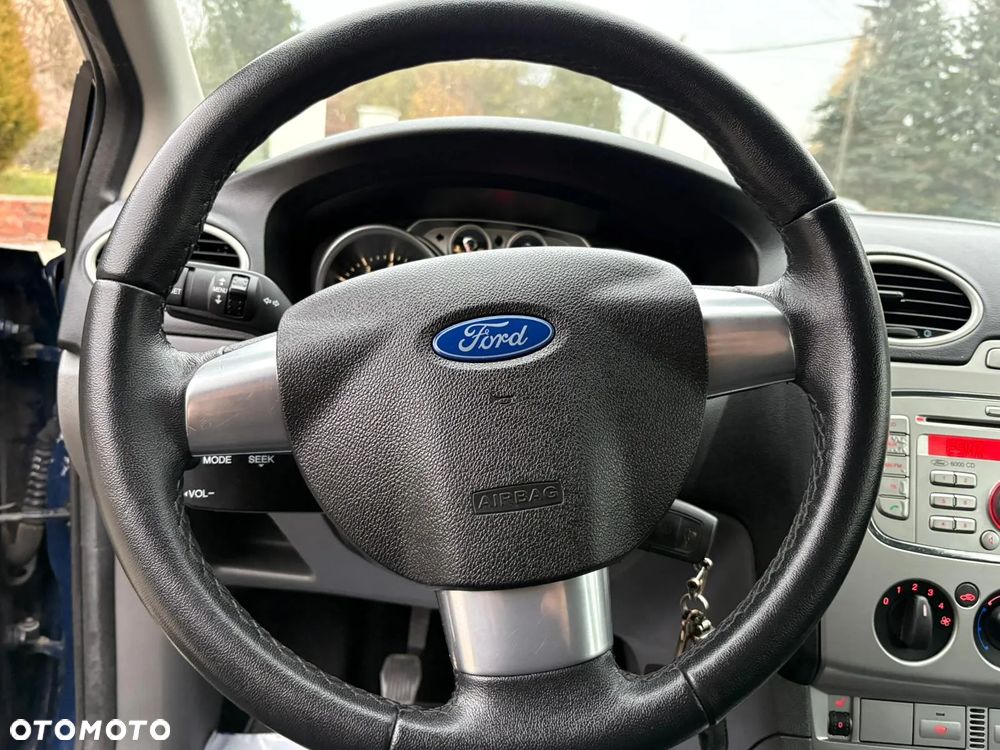 Ford Focus 1.4 16V Ambiente - 15