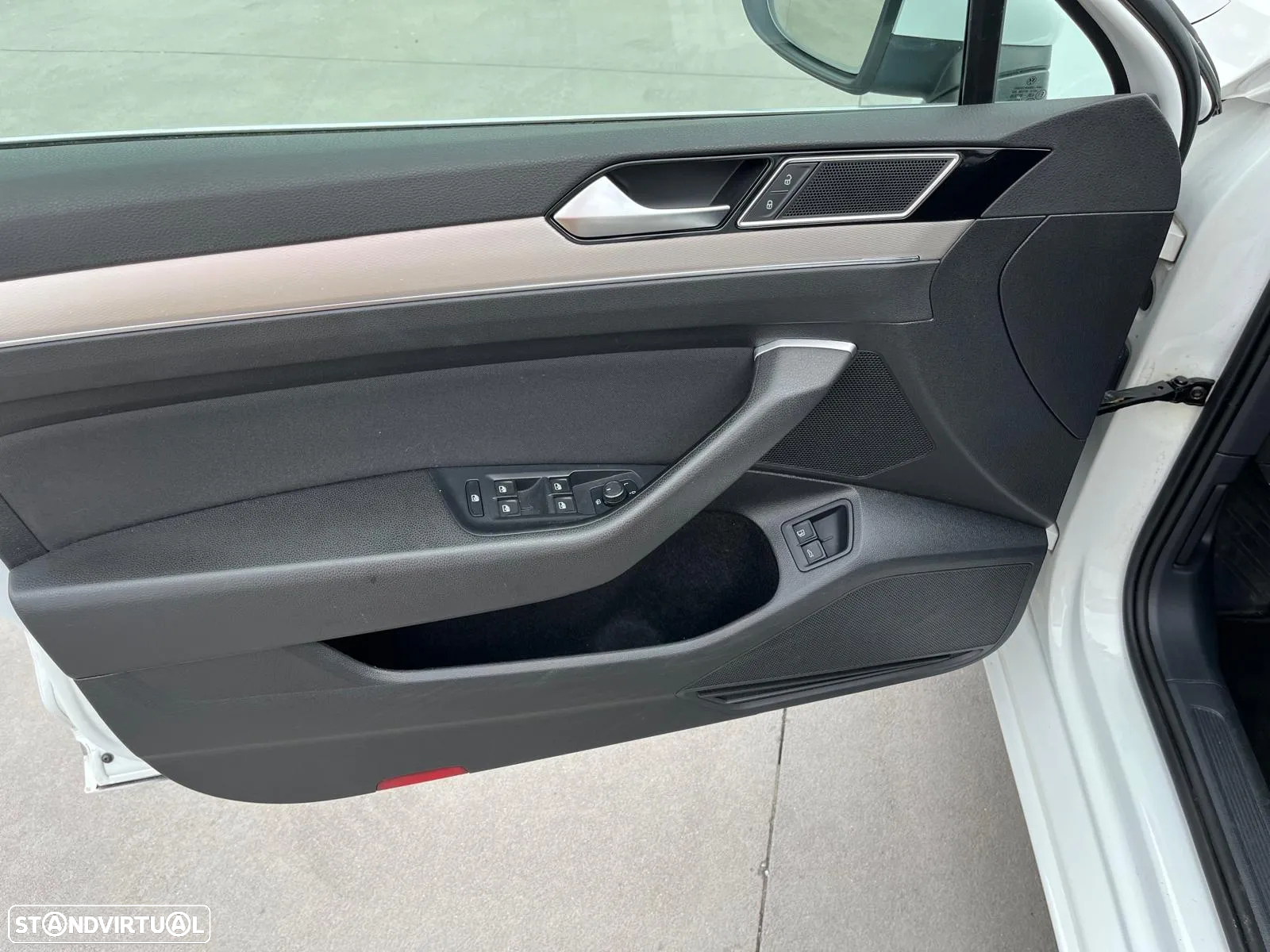 VW Passat 1.4 TSI Plug-In-Hybrid DSG GTE - 17