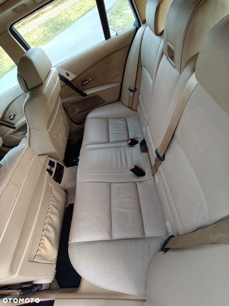 BMW Seria 5 - 26