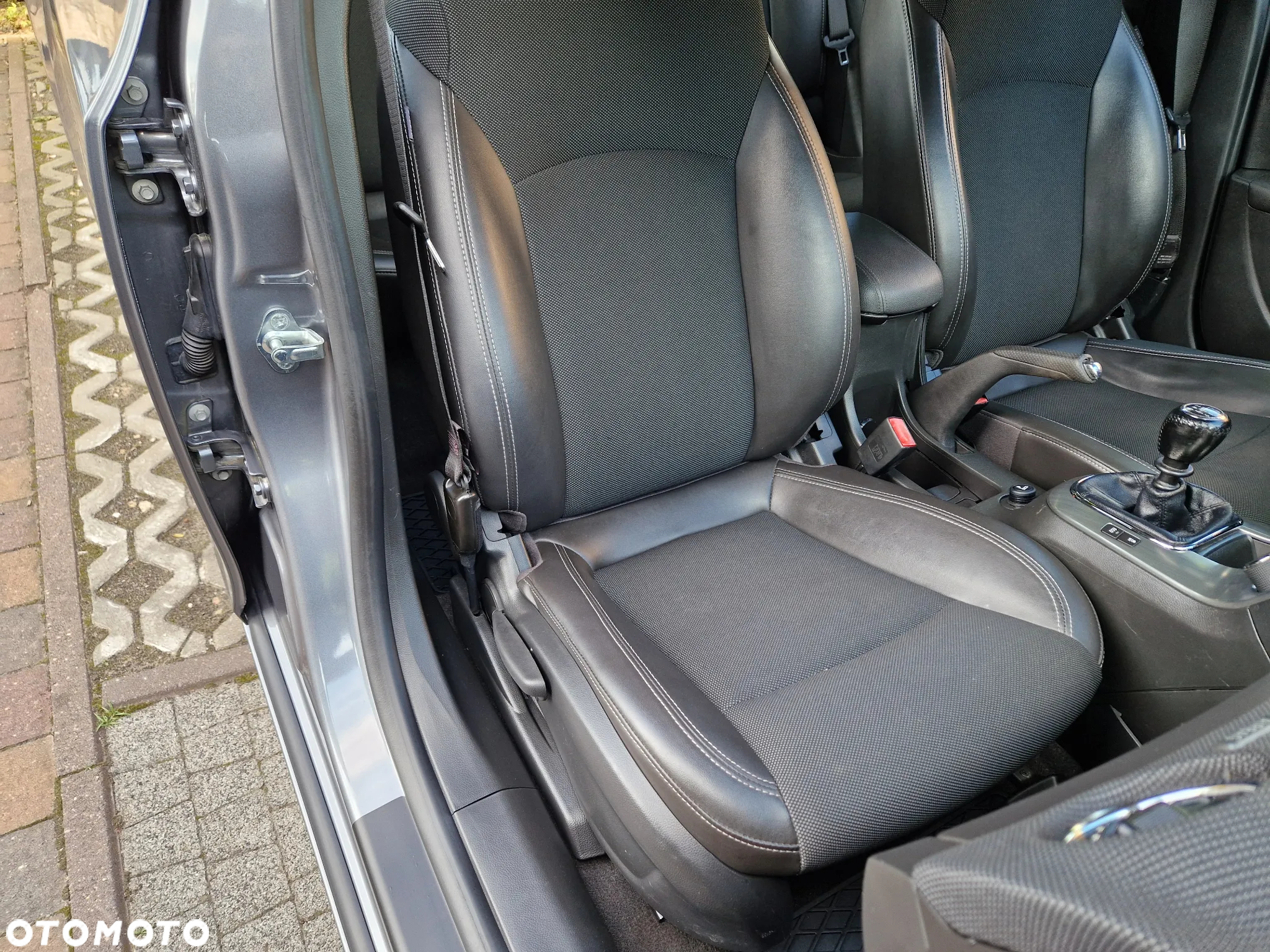 Chevrolet Cruze 1.4T LTZ+ - 35