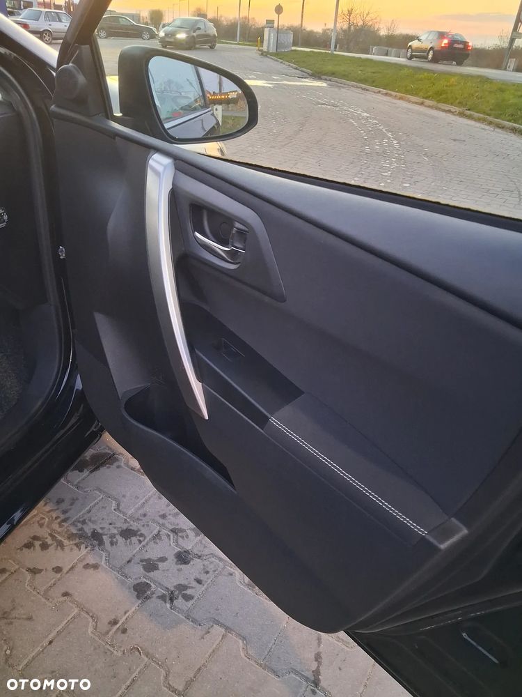 Toyota Auris - 20
