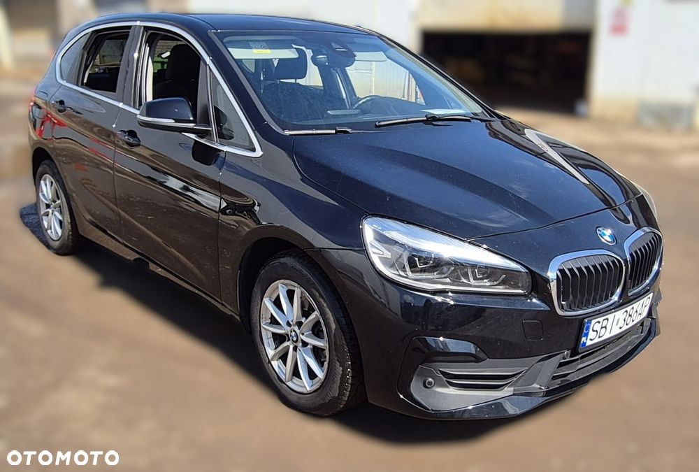 BMW Seria 2 218i - 3