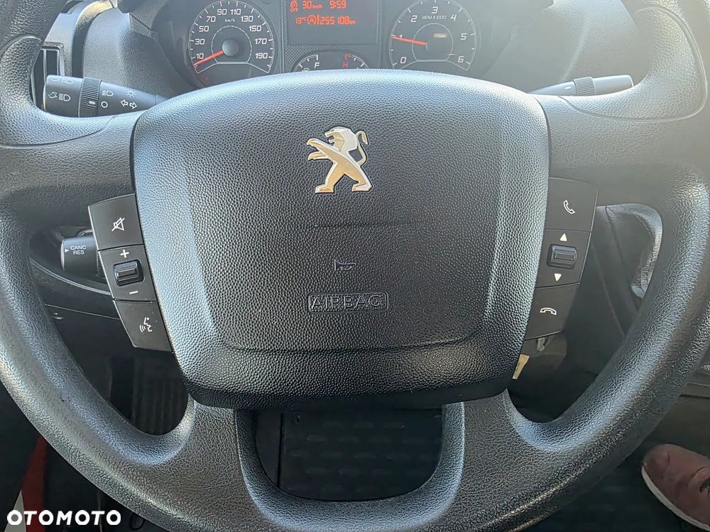 Peugeot BOXER 2,0 HDI 163 KONNA DOKA BRYGADÓWKA 7 OSOBOWA 3,1M SKRZYNIA KLIMA WEBASTO KAMERA - 33