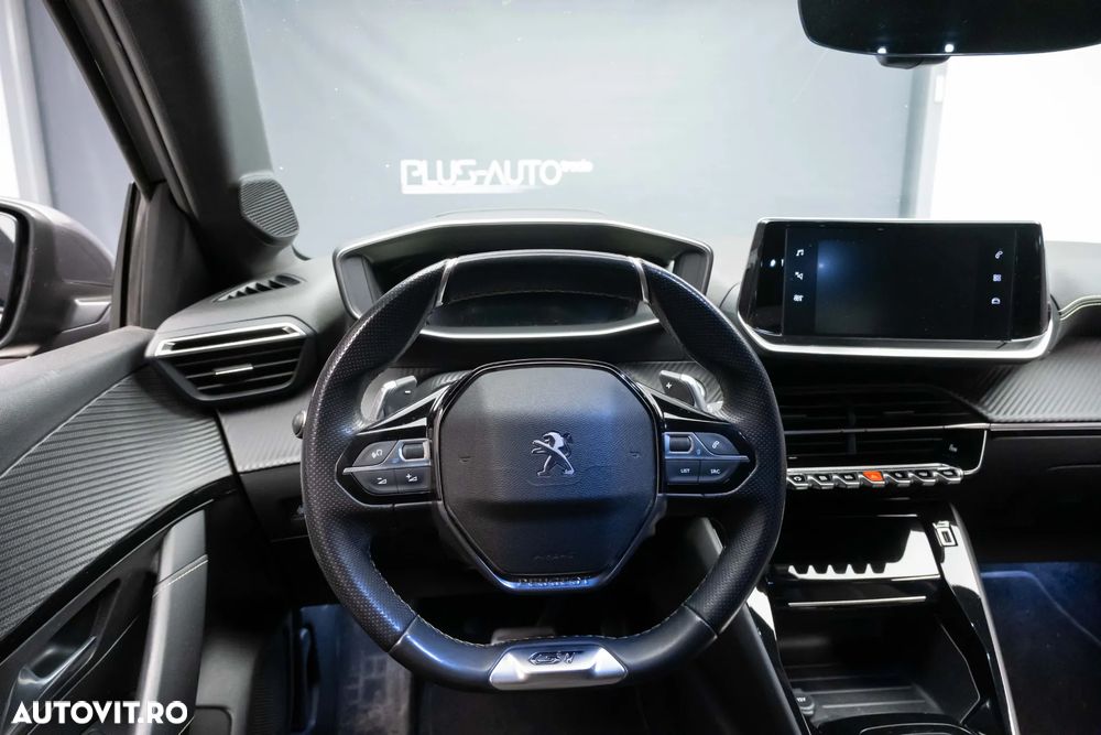 Peugeot 208 PureTech 100 EAT8 GT - 29