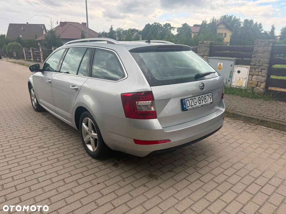 Skoda Octavia 2.0 TDI DSG Drive - 4