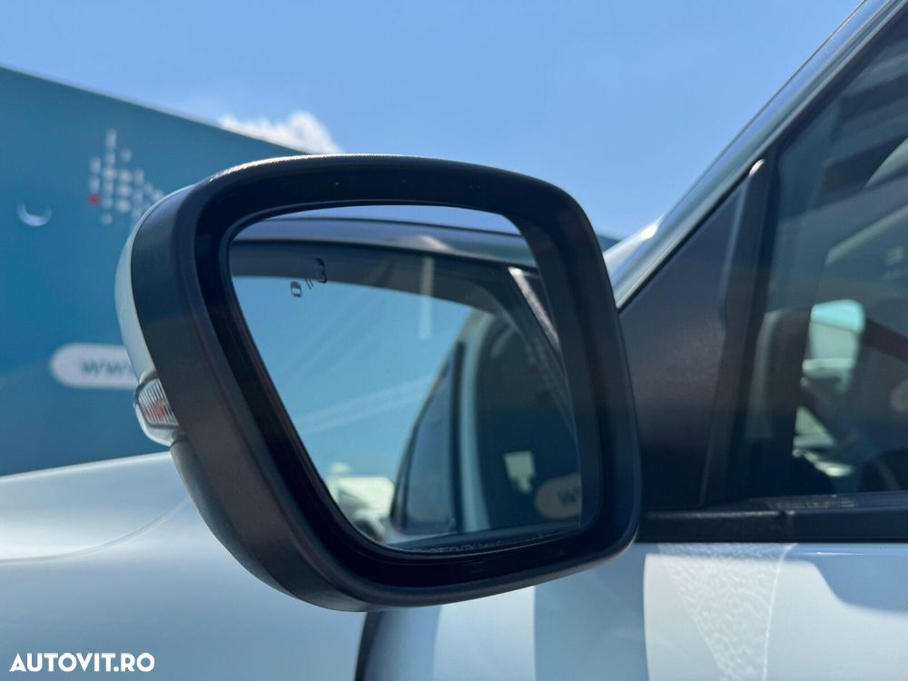 Ford Kuga - 23