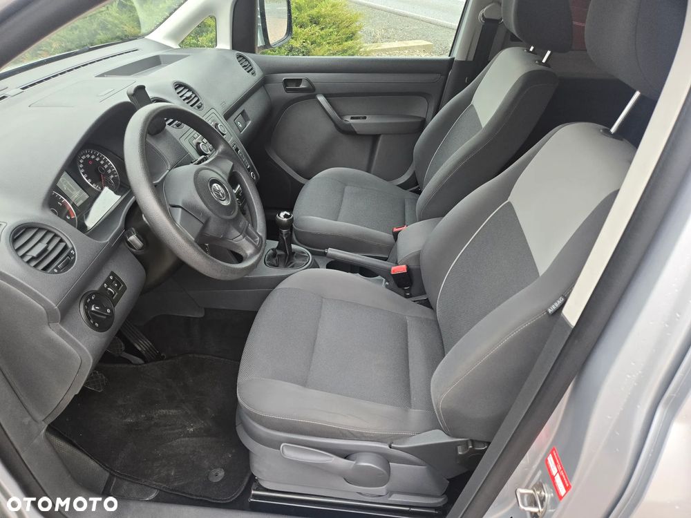 Volkswagen Caddy 2011